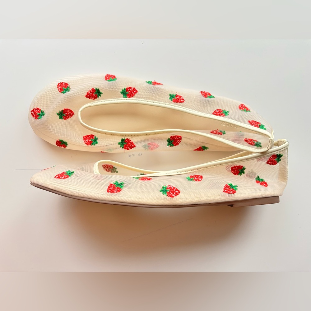 MAEVE ANTHROPOLOGIE Strawberry Print Embroidered Mesh Flats Size 8
